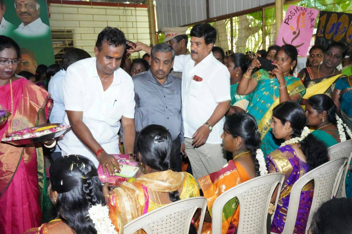 Community Valaikappu support and new city buses by Minister Velumani in Coimbatore