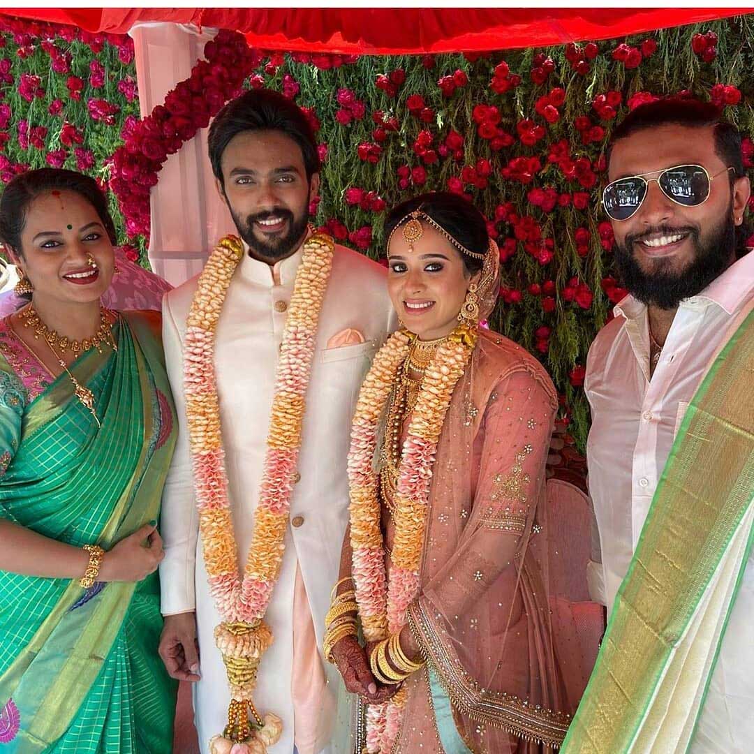 Bigg Boss Tamil Contestant Arav gets Married to his Beloved Raahei