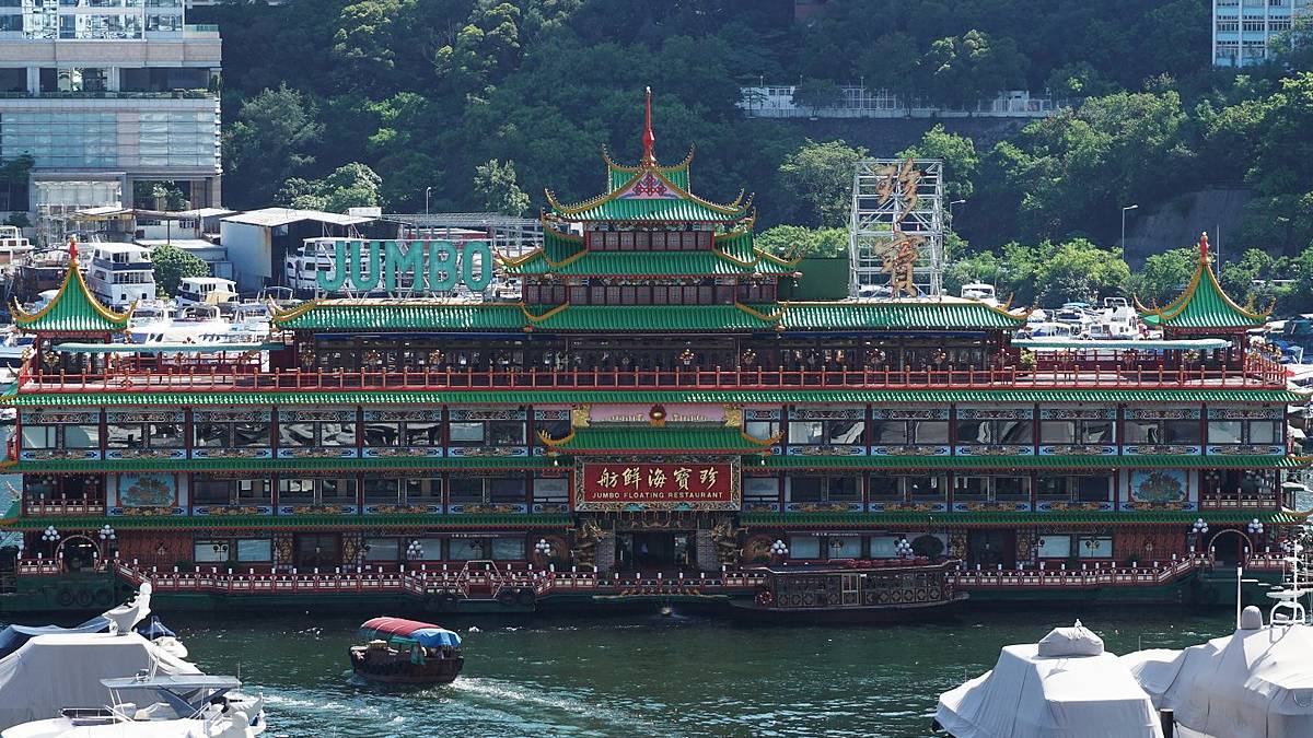 Hong Kong Jumbo Floating Restaurant Sinks Reason And History Of Ship