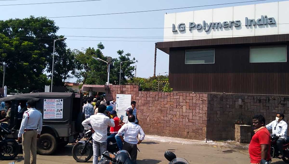 Visakhapatnam: 5 villages suffer due to Poisonous Gas Leak from L.G.Polymers