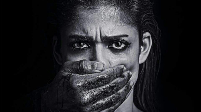 Kolayuthir Kaalam Poster