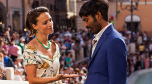 Actor Dhanush and Actress Bérénice Bejo starring Pakkiri Movie