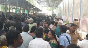 Kancheepuram temple Crowd to Dharshan Lord Athi Varadar