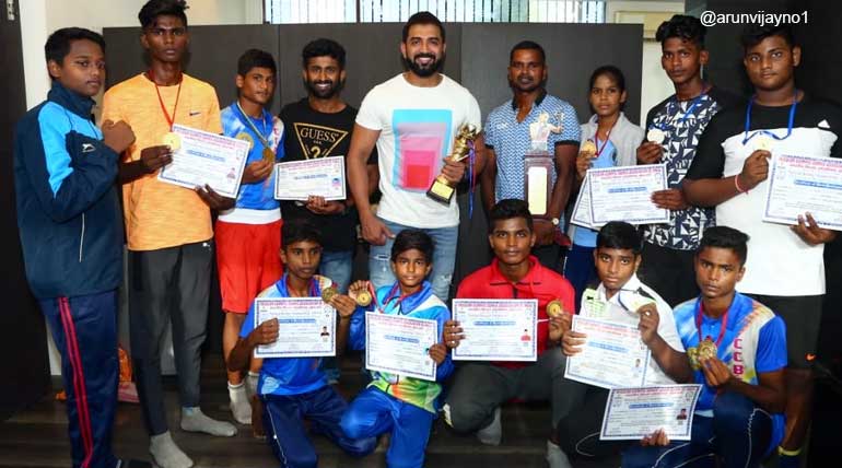 Boxer King Arun Vijay Promotes 20 Medal-Winning Boxers from Tamil Nadu