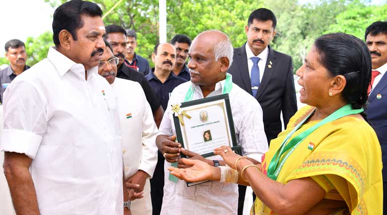 Tamil Nadu CM gives overly Bravery Award to Nellai couple Shanmugavelu and Senthamarai