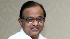 Chidambaram tweets after Sonia Gandhi and Manmohan Singh meet him in Tihar