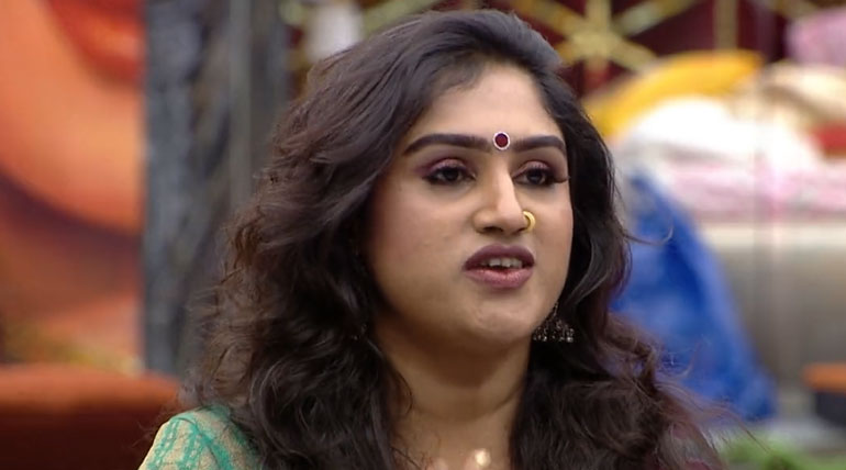 This Week Vanitha Gets Eliminated in Bigg Boss 3 Tamil