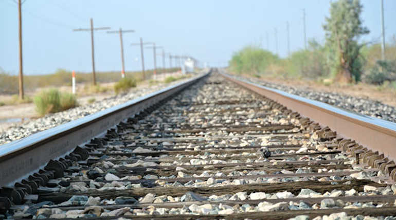 Four Coimbatore Engineering Students Killed By Train