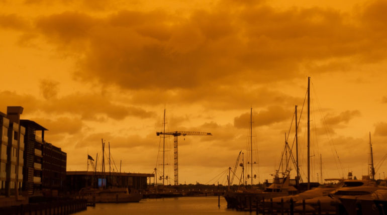 New Zealand Sky turns Orange Because of Bushfire in Australia Image Courtesy- Gala Georgette
