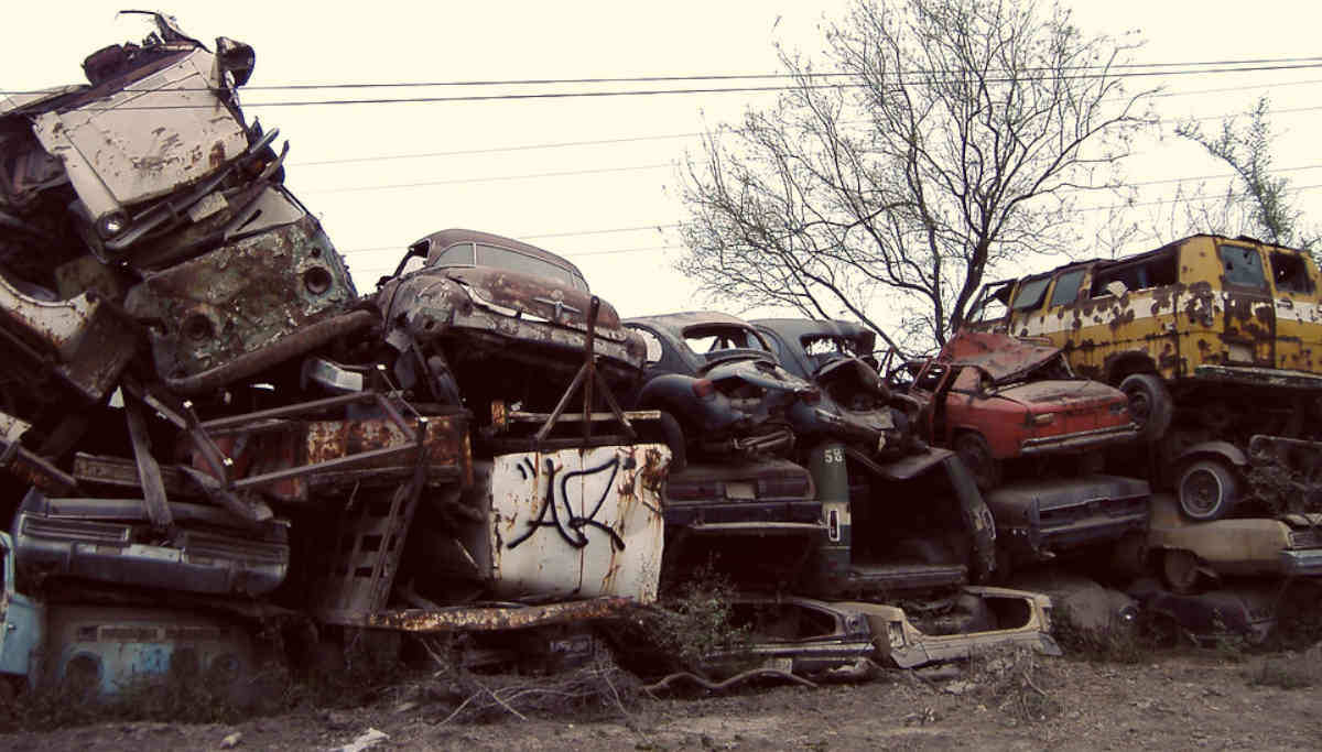 Vehicles in Scrappage Yard / Representation