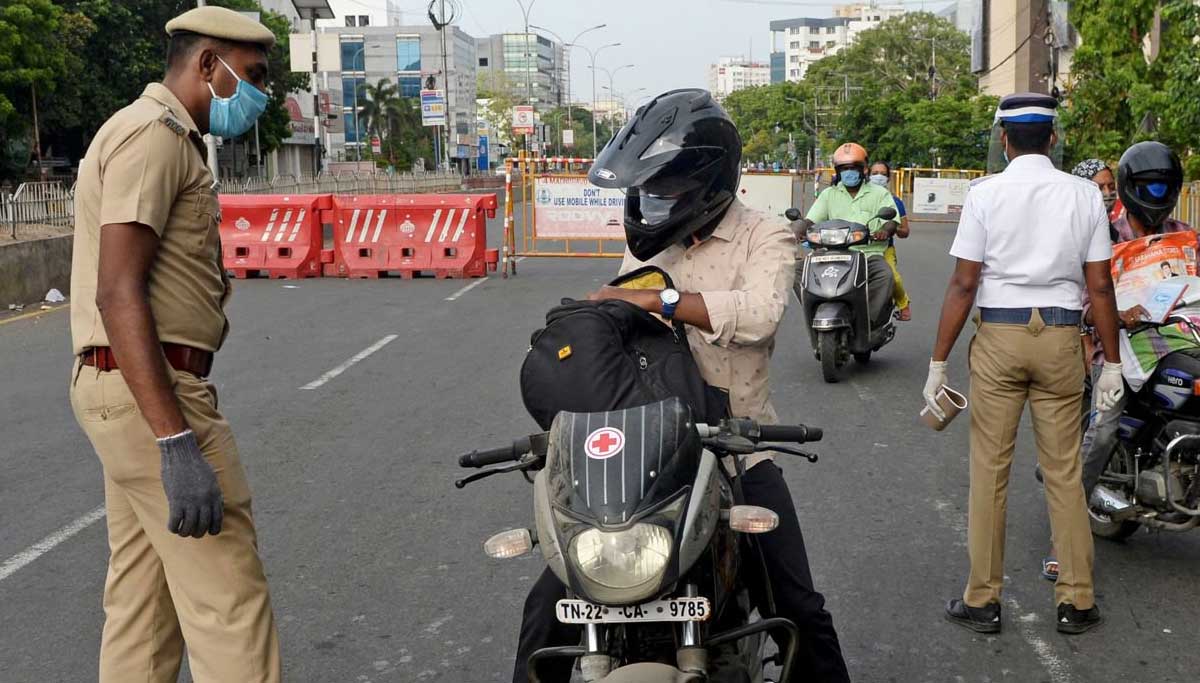 Tamil Nadu Coronavirus Cases. Police inspection in Chennai. Photo Credit AS.