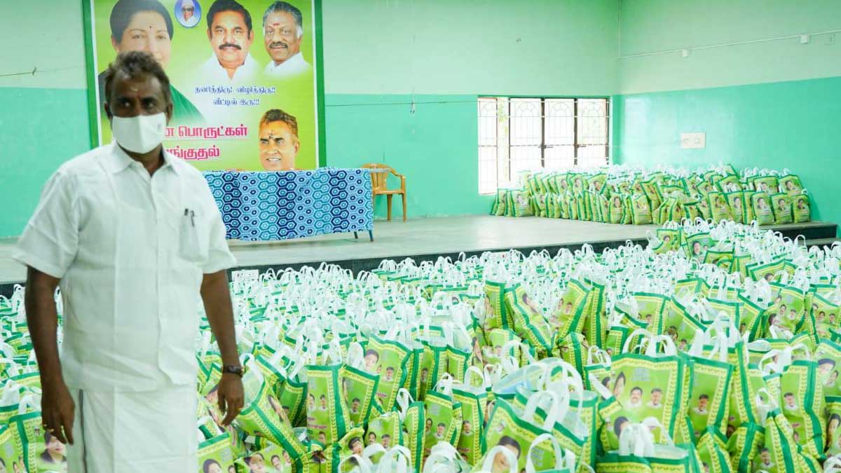 Minister SP Velumani provides Corona relief products to Covai containment zone people
