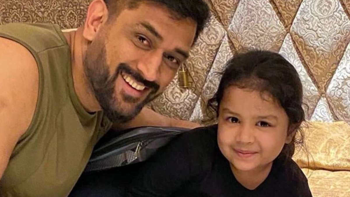 Dhoni Daughter Ziva