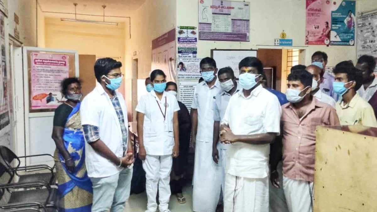 Health Minister C Vijaya Baskar Visiting the Primary Health Center at Rasanayakanpatti