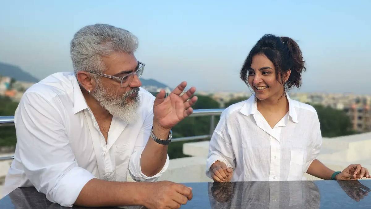 Actor Ajith Kumar And Manju Warrier