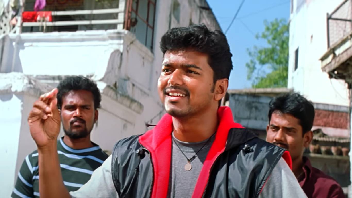 Ghilli Movie Scene